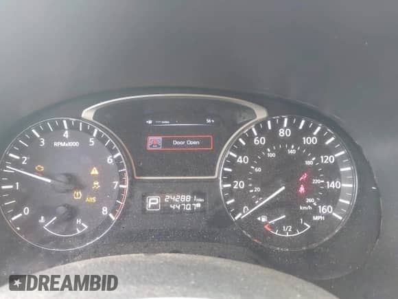 2013 Nissan Pathfinder SV with VIN 5N1AR2MN1DC620013, listed as a IAAI auction lot 43514886 with 242,881 mi miles and . Bid and sale history available at DreamBid. Image 7.