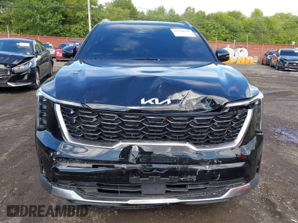 2025 Kia Sorento S with VIN 5XYRLDJC4SG322913, listed as a IAAI auction lot 42328741 with 13,180 mi miles and . Bid and sale history available at DreamBid. Image 12.