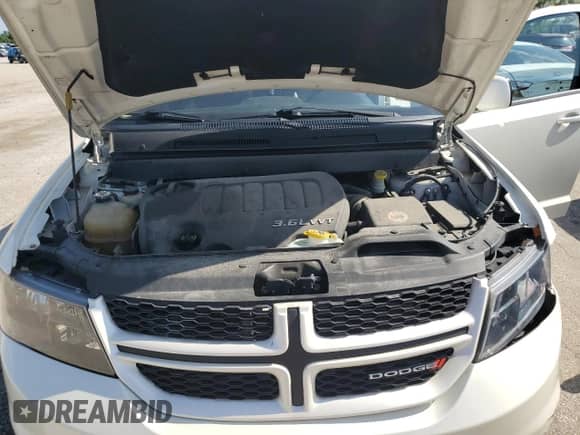 2014 Dodge Journey R/T with VIN 3C4PDDEG1ET185637, listed as a Copart auction lot 61444785 with 139,184 mi miles and Salvage title. Bid and sale history available at DreamBid. Image 11.