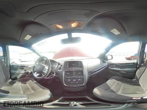 2018 Dodge Grand Caravan SE Plus with VIN 2C4RDGBGXJR348877, listed as a Copart auction lot 81861595 with 182,085 mi miles and Salvage title. Bid and sale history available at DreamBid. Image 16.