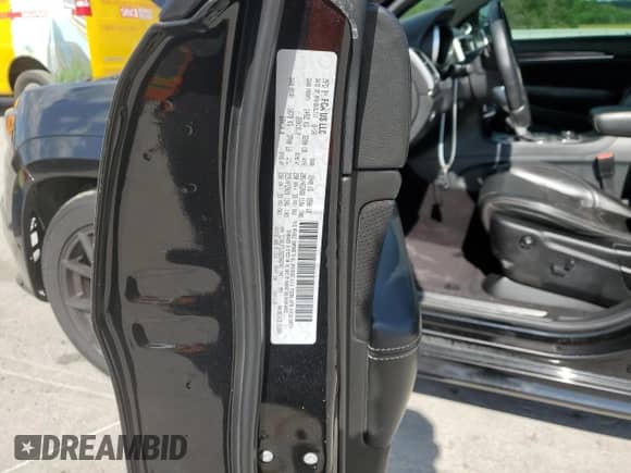 2016 Jeep Grand Cherokee SRT с VIN 1C4RJFDJ9GC503741, выставлен на аукционе Copart как лот 61945705 с пробегом 119 546 миль миль и Списание • Salvage title. История ставок и продаж доступна на DreamBid. Изображение 13.