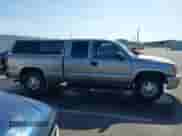 2003 GMC Sierra 1500 SLE с VIN 1GTEK19T13Z200291, выставлен на аукционе IAAI как лот 42392150 с пробегом 216 914 миль миль и . История ставок и продаж доступна на DreamBid. Изображение 13.
