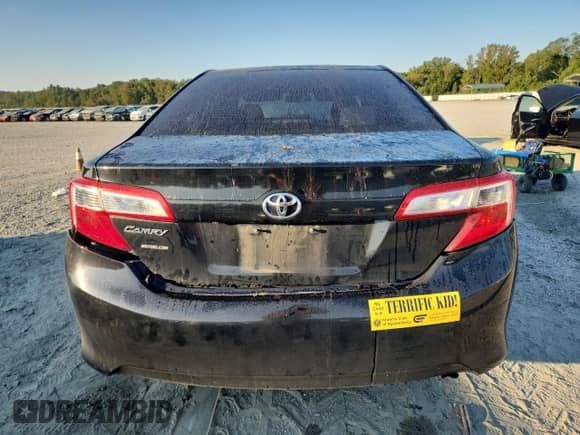 2014 Toyota Camry SE Sport с VIN 4T1BF1FK1EU800632, выставлен на аукционе Copart как лот 80147675 с пробегом 319 737 миль миль и Списание • Salvage title. История ставок и продаж доступна на DreamBid. Изображение 6.