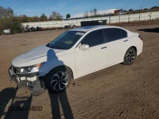 2016 Honda Accord EX-L with VIN 1HGCR2F87GA216249, listed as a Copart auction lot 82423665 with 155,942 mi miles and Salvage title. Bid and sale history available at DreamBid. Image 1.