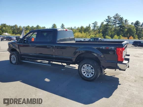 2019 Ford F-250 XL с VIN 1FT7W2B6XKED45181, выставлен на аукционе Copart как лот 81765165 с пробегом Не указан миль и Списание • Salvage title. История ставок и продаж доступна на DreamBid. Изображение 2.