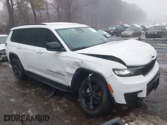 2024 Jeep Grand Cherokee Altitude with VIN 1C4RJKAG8R8556020, listed as a IAAI auction lot 41556272 with 6,357 mi miles and . Bid and sale history available at DreamBid. Image 1.