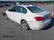 2015 BMW 3 Series 320i xDrive с VIN WBA3C3C58FK201605, выставлен на аукционе IAAI как лот 43098809 с пробегом 145 647 миль миль и . История ставок и продаж доступна на DreamBid. Изображение 3.