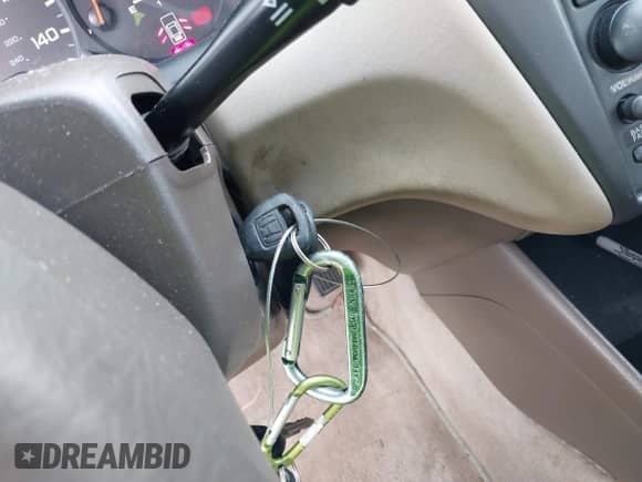 2000 Honda Accord EX with VIN JHMCG5659YC001925, listed as a IAAI auction lot 41715654 with 190,605 mi miles and . Bid and sale history available at DreamBid. Image 11.