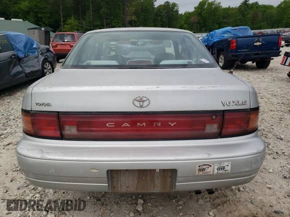 1993 Toyota Camry с VIN 4T1VK13EXPU097316, выставлен на аукционе Copart как лот 58642935 с пробегом 81 760 миль миль и Чистый • Clean title. История ставок и продаж доступна на DreamBid. Изображение 6.