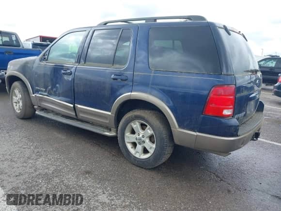 2004 Ford Explorer Eddie Bauer with VIN 1FMZU74W94UB24409, listed as a IAAI auction lot 42244961 with 175,390 mi miles and . Bid and sale history available at DreamBid. Image 3.