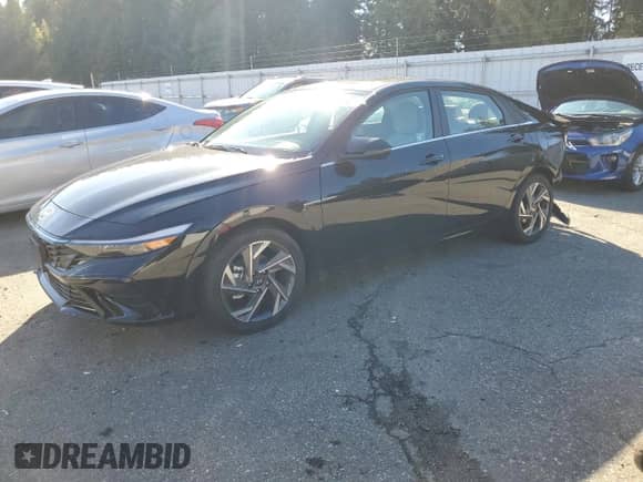 2025 Hyundai Elantra Limited with VIN KMHLN4DJ1SU132152, listed as a Copart auction lot 82442365 with 6,989 mi miles and Salvage title. Bid and sale history available at DreamBid. Image 1.