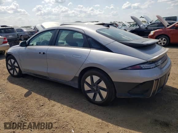 2024 Hyundai Ioniq 6 SE z VIN KMHM24AA7RA070253, wystawiony jako Copart lot #67154444 z przebiegiem 1 870 mil mil oraz Szkoda całkowita • Salvage title. Historia ofert i sprzedaży dostępna na DreamBid. Obrazek 2.
