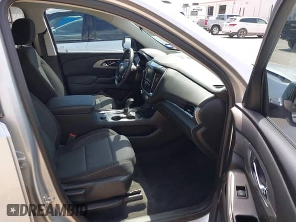 2019 Chevrolet Traverse LS с VIN 1GNEVFKW1KJ285307, выставлен на аукционе IAAI как лот 43158884 с пробегом 60 429 миль миль и . История ставок и продаж доступна на DreamBid. Изображение 5.