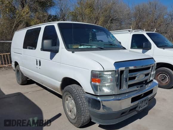 2013 Ford Econoline Cargo Commercial with VIN 1FTNE2EL0DDA69257, listed as a IAAI auction lot 41703772 with 261,935 mi miles and . Bid and sale history available at DreamBid. Image 1.