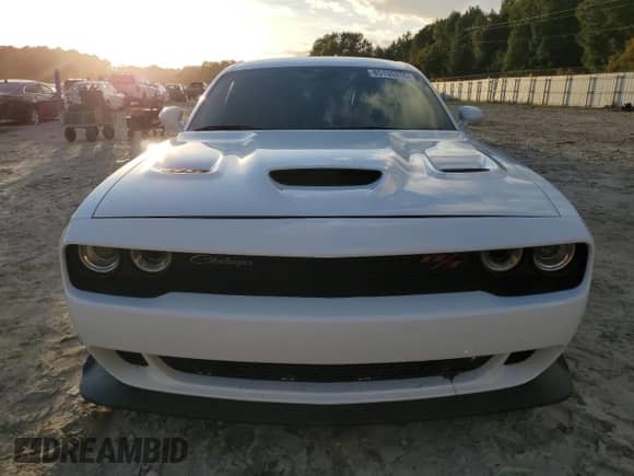 2021 Dodge Challenger R/T Scat Pack Widebody z VIN 2C3CDZFJ3MH614049, wystawiony jako Copart lot #85155255 z przebiegiem 50 244 mil mil oraz Szkoda całkowita • Salvage title. Historia ofert i sprzedaży dostępna na DreamBid. Obrazek 5.