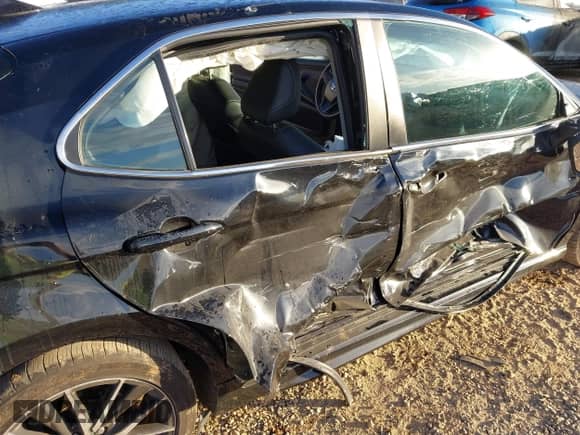 2023 Toyota Camry SE с VIN 4T1G11AK5PU728431, выставлен на аукционе IAAI как лот 43375659 с пробегом 52 597 миль миль и . История ставок и продаж доступна на DreamBid. Изображение 6.