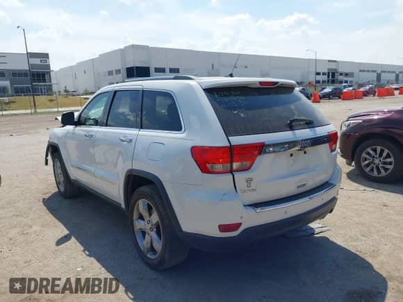 2013 Jeep Grand Cherokee Limited с VIN 1C4RJEBG5DC546261, выставлен на аукционе IAAI как лот 43240793 с пробегом 232 402 миль миль и . История ставок и продаж доступна на DreamBid. Изображение 3.