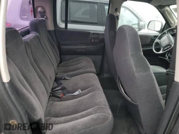 2003 Dodge Dakota Sport с VIN 1D7HG38N33S106425, выставлен на аукционе Copart как лот 89371695 с пробегом 159 449 миль миль и Списание • Salvage title. История ставок и продаж доступна на DreamBid. Изображение 10.