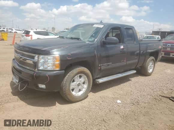 2009 Chevrolet Silverado 1500 LTZ с VIN 1GCEK39099Z145275, выставлен на аукционе Copart как лот 62400045 с пробегом 125 566 миль миль и Списание • Salvage title. История ставок и продаж доступна на DreamBid. Изображение 1.