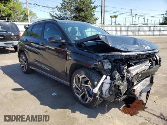 2025 Hyundai Kona N Line S с VIN KM8HB3A39SU198902, выставлен на аукционе Copart как лот 56366465 с пробегом 26 680 миль миль и Списание • Salvage title. История ставок и продаж доступна на DreamBid. Изображение 4.