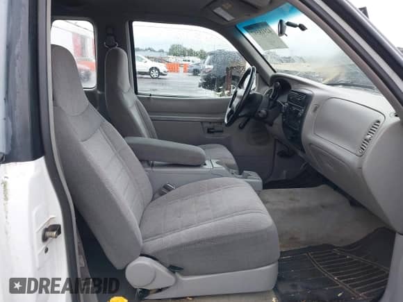 1997 Ford Explorer Eddie Bauer with VIN 1FMCU24X4VUD28893, listed as a IAAI auction lot 42918597 with 166,346 mi miles and . Bid and sale history available at DreamBid. Image 5.