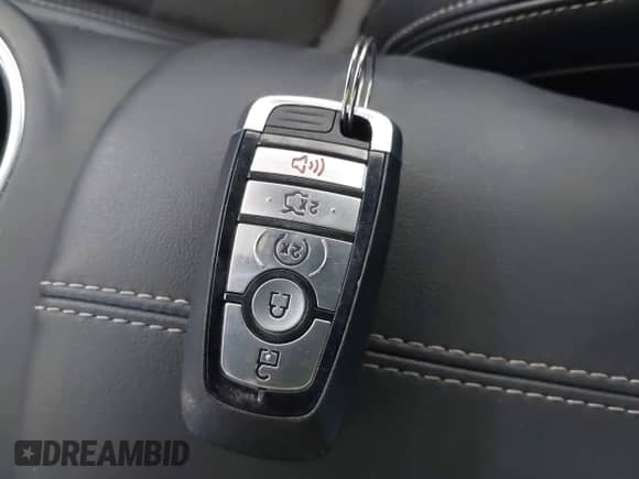 2024 Ford Mustang GT с VIN 1FA6P8CFXR5403302, выставлен на аукционе IAAI как лот 43041922 с пробегом 6 805 миль миль и . История ставок и продаж доступна на DreamBid. Изображение 11.