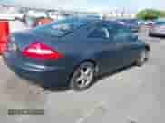 2004 Honda Accord EX с VIN 1HGCM72534A017217, выставлен на аукционе IAAI как лот 43523775 с пробегом 201 415 миль миль и . История ставок и продаж доступна на DreamBid. Изображение 4.