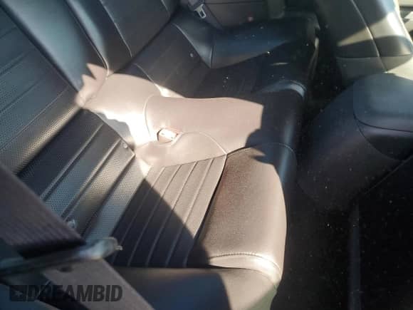 2006 Ford Mustang GT Deluxe с VIN 1ZVFT82H365260761, выставлен на аукционе Copart как лот 80966805 с пробегом 95 931 миль миль и Списание • Salvage title. История ставок и продаж доступна на DreamBid. Изображение 10.