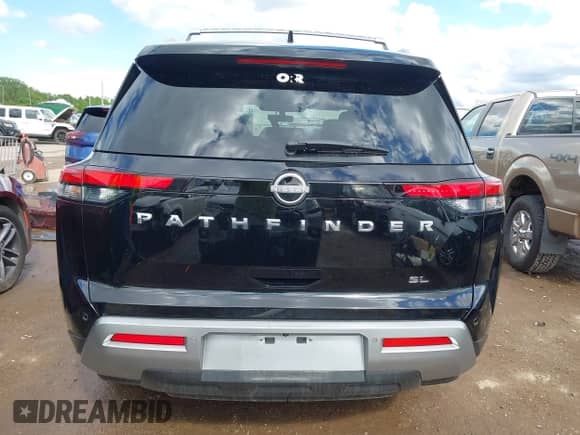 2024 Nissan Pathfinder SL z VIN 5N1DR3CA8RC211175, wystawiony jako IAAI lot #42186719 z przebiegiem 24 643 mil mil oraz . Historia ofert i sprzedaży dostępna na DreamBid. Obrazek 16.