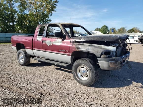 2001 Dodge 2500 with VIN 1B7KF23Z01J219887, listed as a Copart auction lot 74364214 with Not provided miles and Non repairable. Bid and sale history available at DreamBid. Image 4.