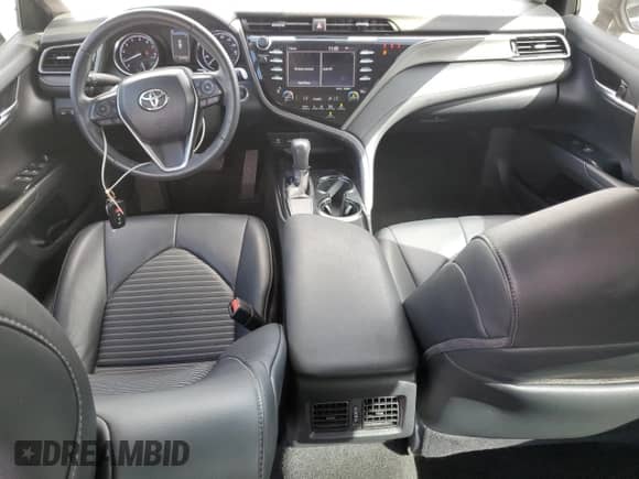 2019 Toyota Camry LE с VIN 4T1B11HK7KU772276, выставлен на аукционе Copart как лот 85113915 с пробегом 85 306 миль миль и Списание • Salvage title. История ставок и продаж доступна на DreamBid. Изображение 8.