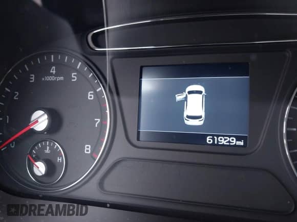 2020 Kia Sorento LX with VIN 5XYPG4A35LG638222, listed as a IAAI auction lot 42447105 with 61,929 mi miles and . Bid and sale history available at DreamBid. Image 15.