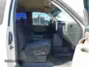 2000 Chevrolet Silverado 2500 LS с VIN 1GCGK29UXYE142512, выставлен на аукционе IAAI как лот 42679849 с пробегом 73 394 миль миль и . История ставок и продаж доступна на DreamBid. Изображение 5.