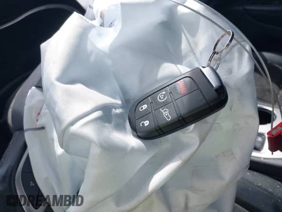 2021 Jeep Grand Cherokee Laredo E z VIN 1C4RJFAG7MC620710, wystawiony jako IAAI lot #42255694 z przebiegiem 51 989 mil mil oraz . Historia ofert i sprzedaży dostępna na DreamBid. Obrazek 11.