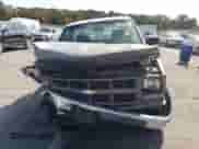 1995 Chevrolet Silverado 2500 с VIN 1GCFK24K1SZ128581, выставлен на аукционе Copart как лот 75463994 с пробегом 193 008 миль миль и Списание • Salvage title. История ставок и продаж доступна на DreamBid. Изображение 5.