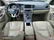 2012 Volvo S60 T5 с VIN YV1622FS0C2079360, выставлен на аукционе Copart как лот 63492195 с пробегом 174 989 миль миль и Чистый • Clean title. История ставок и продаж доступна на DreamBid. Изображение 8.
