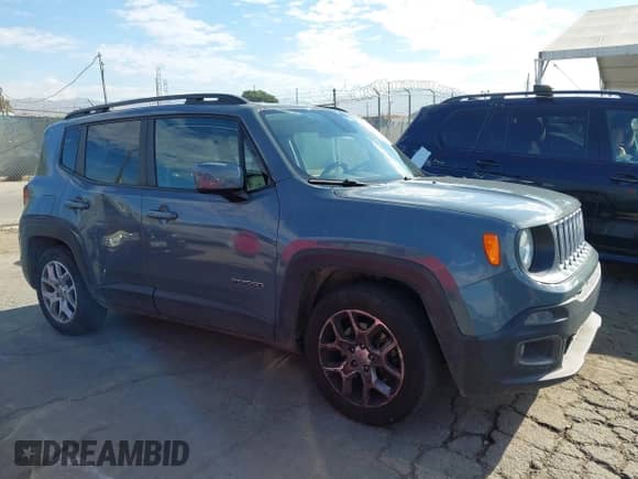 2018 Jeep Renegade Latitude with VIN ZACCJABB4JPH27118, listed as a IAAI auction lot 43283714 with 91,236 mi miles and . Bid and sale history available at DreamBid. Image 13.