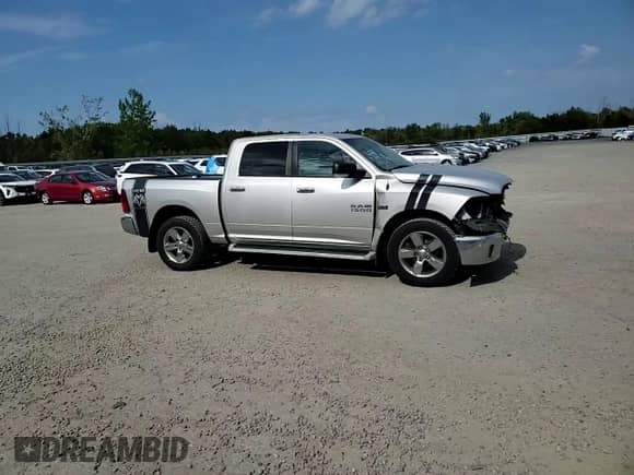 2016 Ram 1500 Big Horn z VIN 3C6RR7LT1GG163720, wystawiony jako Copart lot #80637745 z przebiegiem 135 907 mil mil oraz Szkoda całkowita • Salvage title. Historia ofert i sprzedaży dostępna na DreamBid. Obrazek 15.