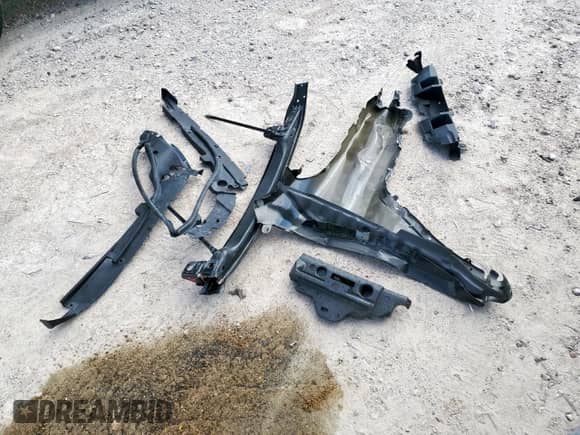 2018 Jeep Grand Cherokee Laredo z VIN 1C4RJEAG5JC481781, wystawiony jako Copart lot #64699165 z przebiegiem 57 530 mil mil oraz Szkoda całkowita • Salvage title. Historia ofert i sprzedaży dostępna na DreamBid. Obrazek 13.