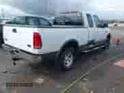 2003 Ford F-150 XL z VIN 1FTRX18L23NB00177, wystawiony jako IAAI lot #43385495 z przebiegiem Nie podano mil oraz . Historia ofert i sprzedaży dostępna na DreamBid. Obrazek 4.