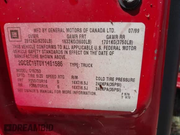 2000 Chevrolet Silverado 1500 LS with VIN 2GCEC19T0Y1101586, listed as a IAAI auction lot 43244741 with 183,652 mi miles and . Bid and sale history available at DreamBid. Image 9.