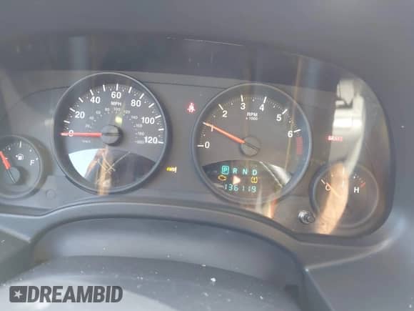 2012 Jeep Compass Latitude с VIN 1C4NJDEB0CD659097, выставлен на аукционе IAAI как лот 43009609 с пробегом 136 119 миль миль и . История ставок и продаж доступна на DreamBid. Изображение 7.