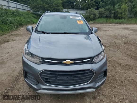2019 Chevrolet Trax LT z VIN KL7CJLSB4KB782723, wystawiony jako Copart lot #70435425 z przebiegiem 118 125 mil mil oraz Czysty tytuł • Clean title. Historia ofert i sprzedaży dostępna na DreamBid. Obrazek 5.
