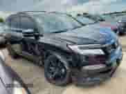 2020 Honda Pilot Black Edition z VIN 5FNYF6H73LB060074, wystawiony jako Copart lot #68912815 z przebiegiem 25 662 mil mil oraz Szkoda całkowita • Salvage title. Historia ofert i sprzedaży dostępna na DreamBid. Obrazek 4.