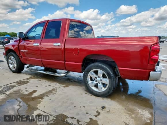2007 Dodge 1500 ST z VIN 1D7HA18P77S237659, wystawiony jako Copart lot #62591535 z przebiegiem 194 930 mil mil oraz Czysty tytuł • Clean title. Historia ofert i sprzedaży dostępna na DreamBid. Obrazek 2.