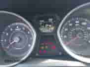 2015 Hyundai Elantra SE z VIN 5NPDH4AE4FH627775, wystawiony jako IAAI lot #43428079 z przebiegiem 144 665 mil mil oraz . Historia ofert i sprzedaży dostępna na DreamBid. Obrazek 7.