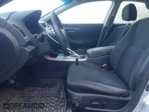 2015 Nissan Altima S with VIN 1N4AL3AP7FN309491, listed as a Copart auction lot 85385255 with 378,581 mi miles and Clean title. Bid and sale history available at DreamBid. Image 7.