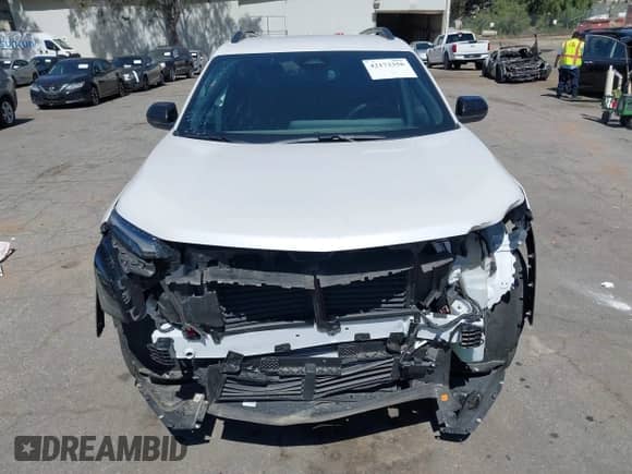 2025 Chevrolet Equinox FWD RS with VIN 3GNAXLEGXSL179927, listed as a IAAI auction lot 42173356 with 9,336 mi miles and . Bid and sale history available at DreamBid. Image 13.