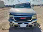 2003 GMC Sierra 1500 SLE with VIN 2GTEC19T331157918, listed as a Copart auction lot 68437155 with 130,152 mi miles and Salvage title. Bid and sale history available at DreamBid. Image 5.