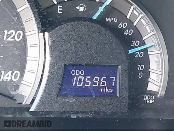 2012 Toyota Camry SE с VIN 4T1BF1FK6CU133280, выставлен на аукционе IAAI как лот 42600415 с пробегом 105 967 миль миль и . История ставок и продаж доступна на DreamBid. Изображение 7.